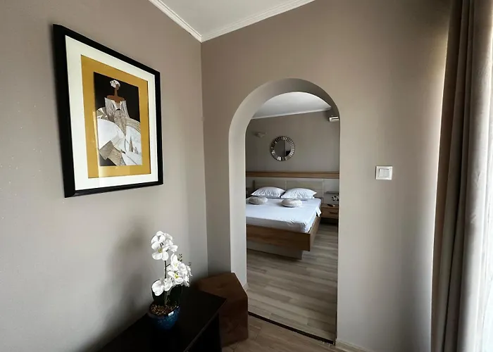 ゲストハウス Miramare