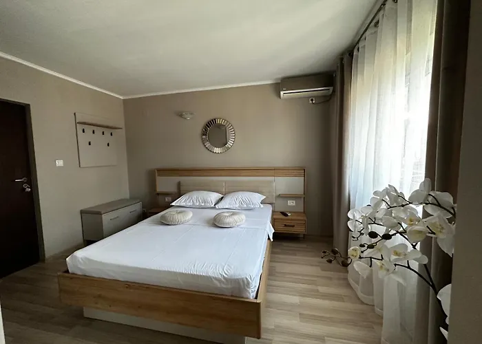 Miramare ゲストハウス エフォリエ・ノルド